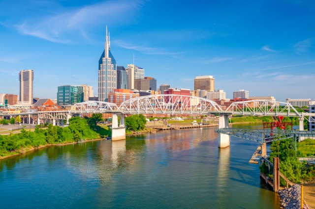 Nashville,,Tennessee,,Usa,Downtown,City,Skyline,On,The,Cumberland,River.