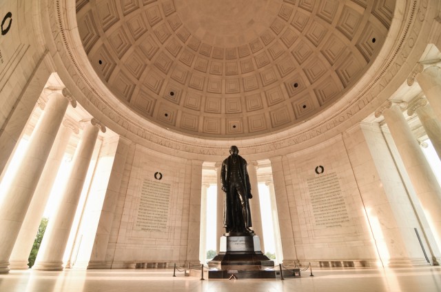 Thomas,Jefferson,Memorial,In,Washington,Dc,United,States